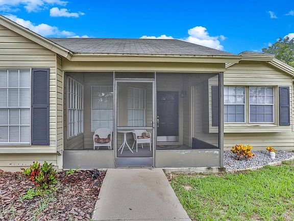 3rd image of 6319 Covewood Dr