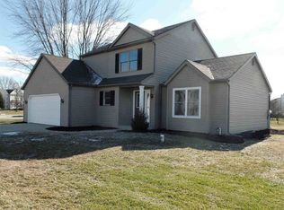 52085 Mallard Pointe Dr, Granger, IN