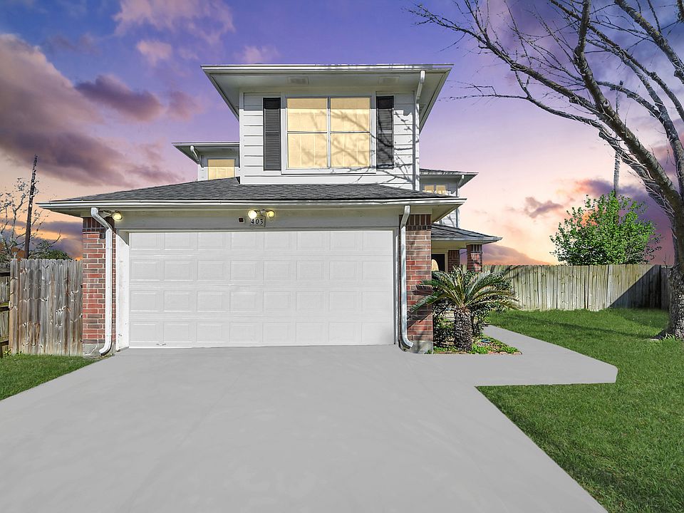 1st image of 403 Willow West Dr