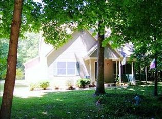 56380 Puma Dr, Three Rivers, MI 49093