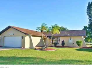 1902 SE 13th St, Cape Coral, FL 33990