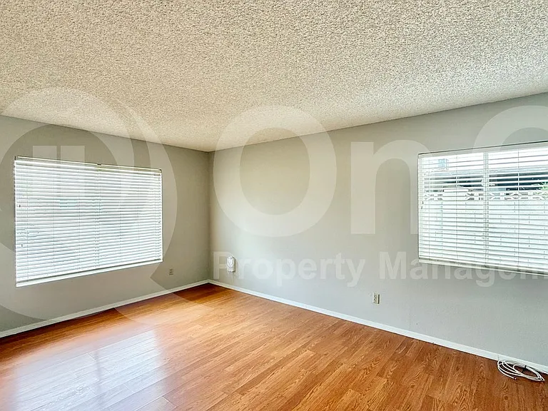 5625 W Campo Bello Dr — Photo 21