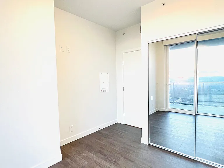567 Clarke Rd #1702 — Photo 10