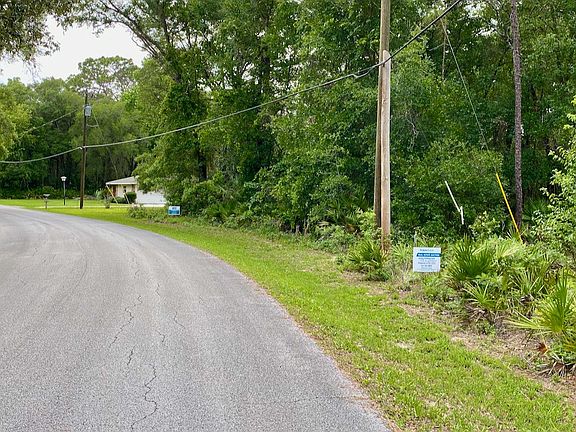 3rd image of 9801 W Hayes Ln