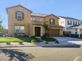 1728 Hoffman St, Woodland, CA 95776