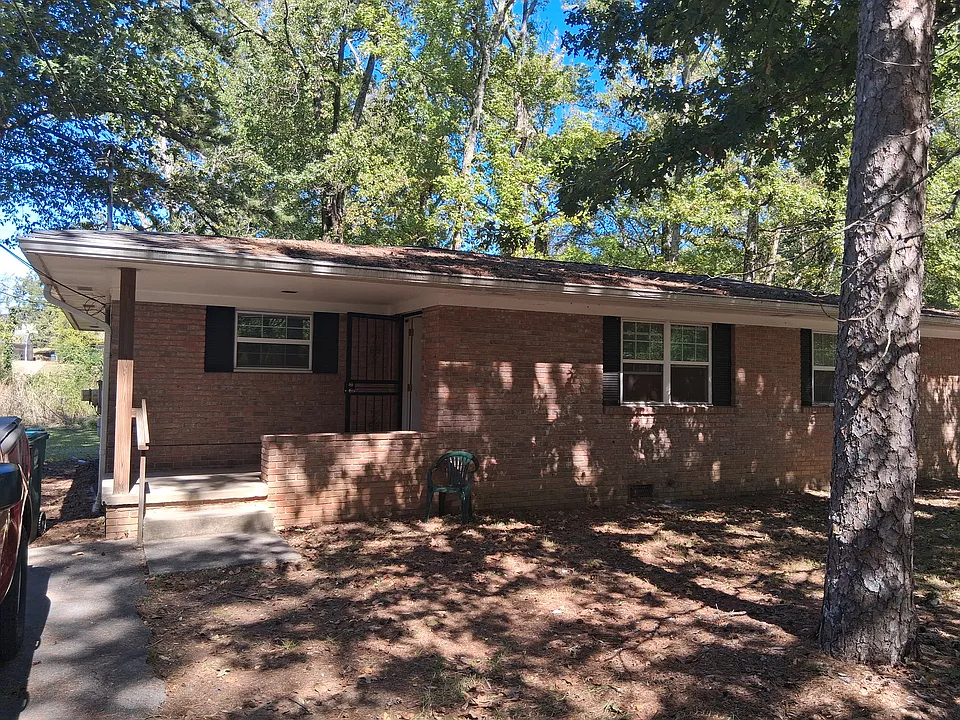 4513A Rogers Rd #1