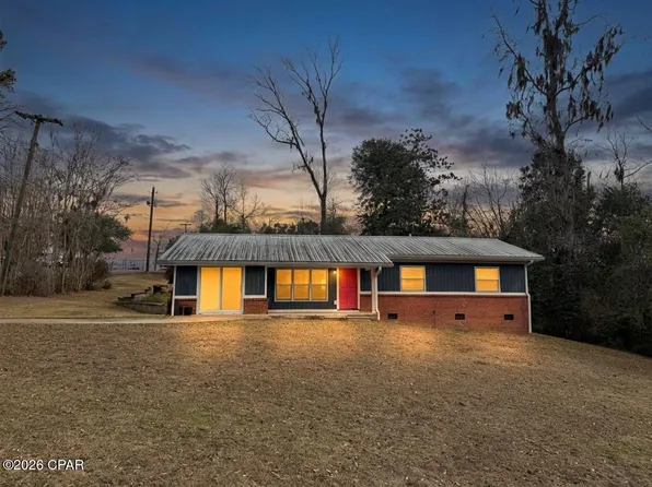 2944 Cherokee St, Marianna, FL 32446