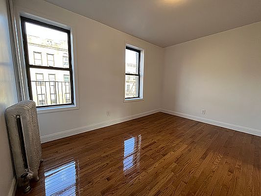 1st image of 656 W 171st St APT 5E