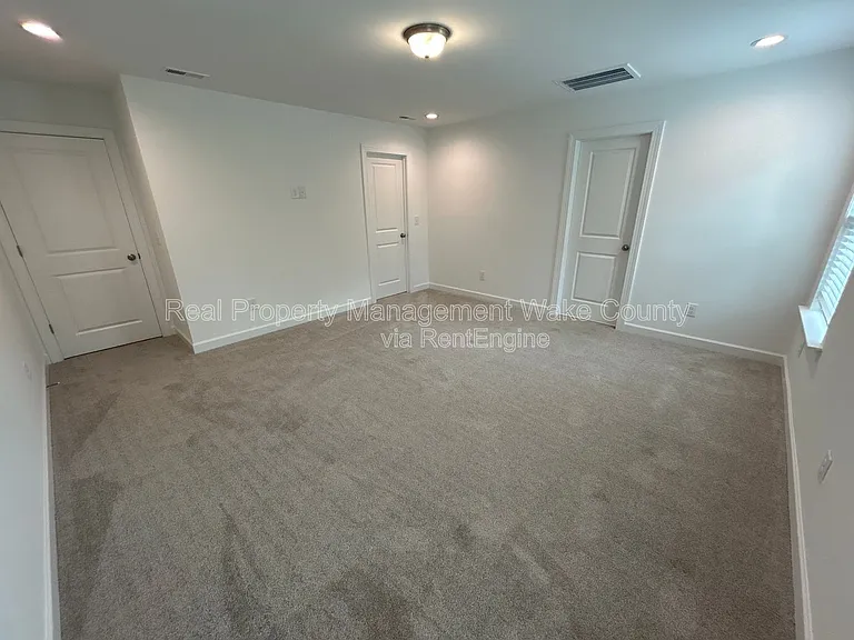 156 Sargents St — Photo 19