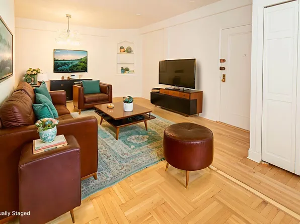 41-09 41st Street image 14 of 55