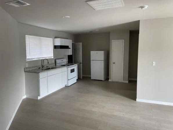 715 New Laredo Highway