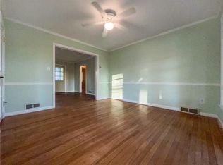 3842 S Blue Ridge Blvd, Independence, MO 64052