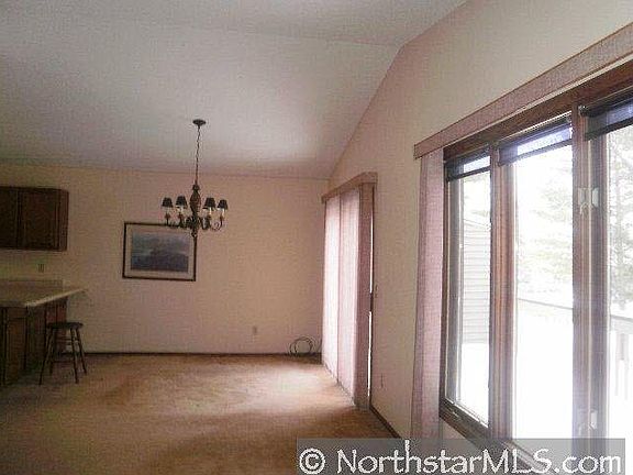 5th image of 3120 Farnum Drive