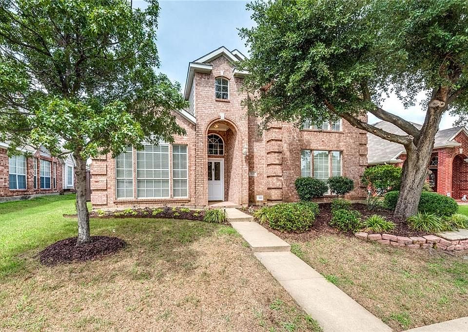 1st image of 820 High Meadow Ct