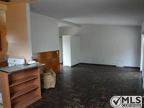 4th image of 7857 Elmer Ave