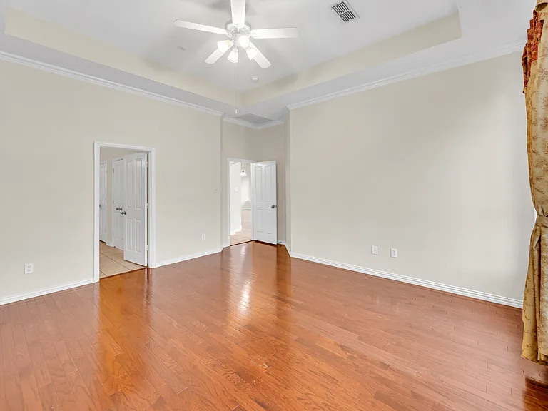 3920 Autumn Ln — Photo 22