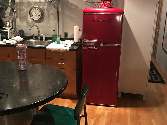 3rd image of 1020 15th St APT 25I