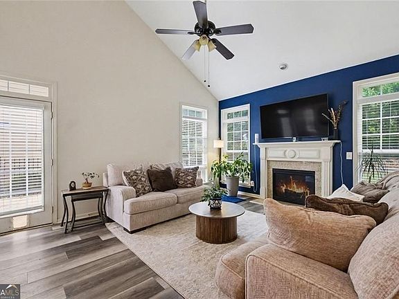 3rd image of 2674 Sardis Chase Ct
