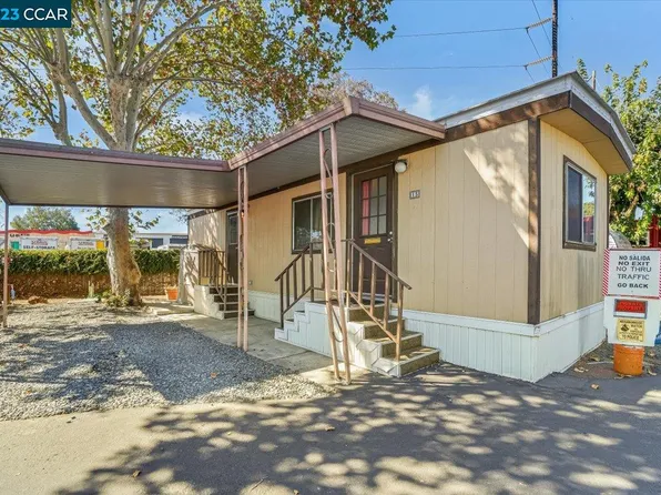 2351 Monument Blvd Trailer 15, Concord, CA 94520