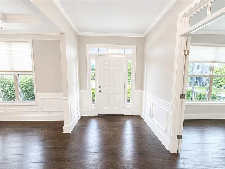 4181 Summer Breeze Way — Photo 2