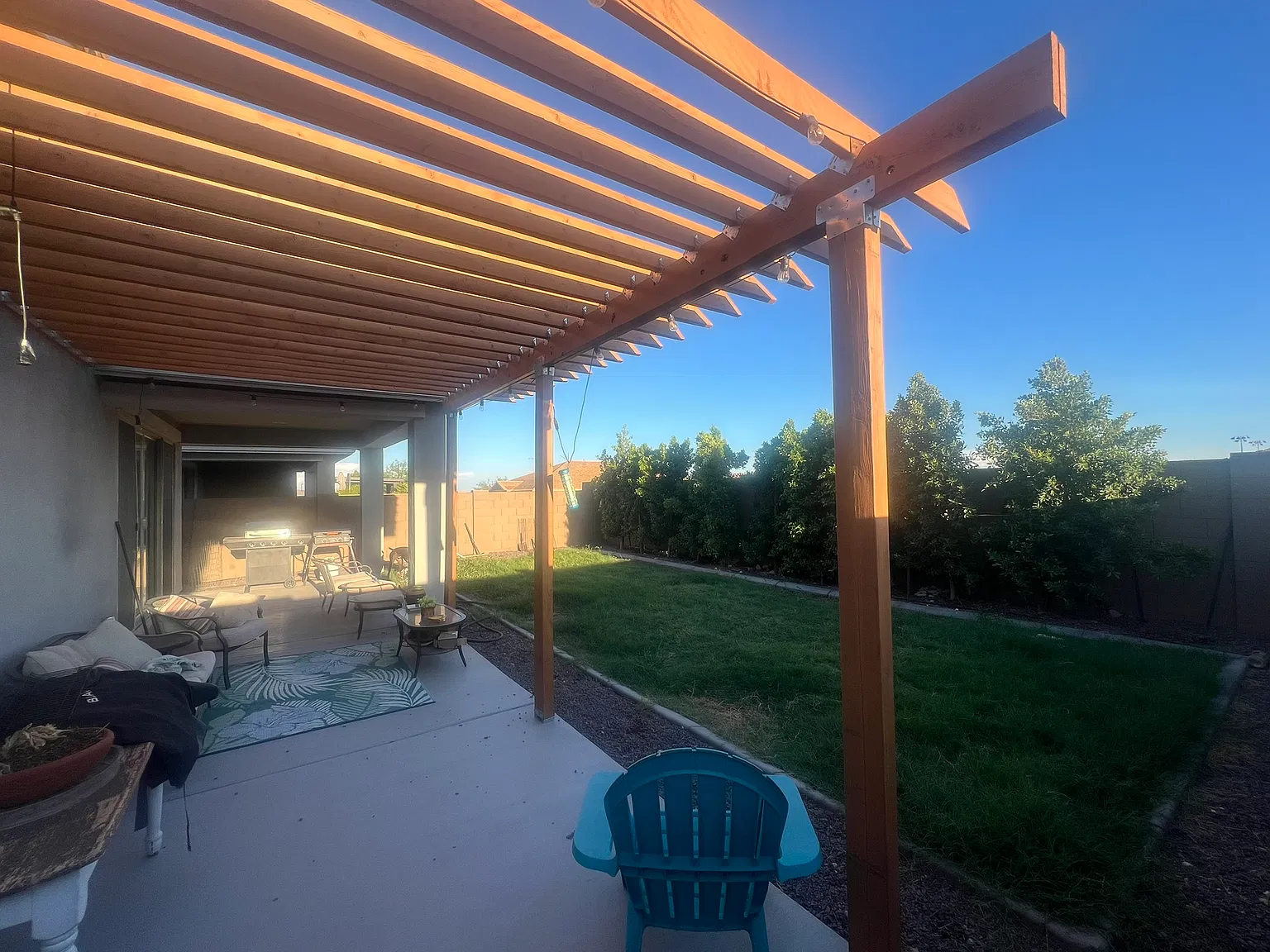 4 bed, 2040 sqft, $2,800 — Photo 2
