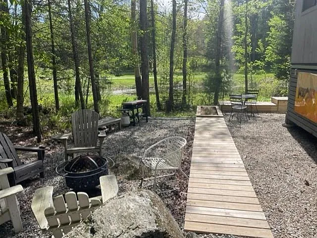 10 Fairway Dr — Photo 16