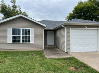 2056 W 5th St #A, Webb City, MO 64870