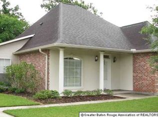 11064 Reyn Dr, Gonzales, LA 70737