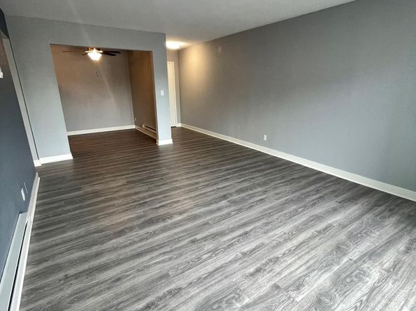 910 Clinton St APT 103