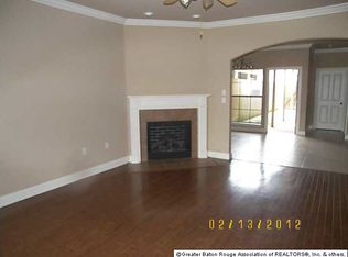 4000 McHugh Dr #10, Zachary, LA 70791