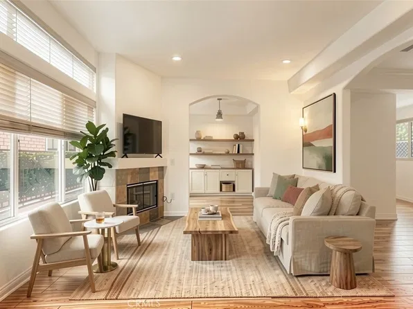 5242 Vesper Ave APT 7, Van Nuys, CA 91411