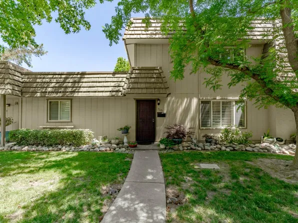 3247 Via Grande, Sacramento, CA 95825