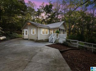 351 Poplar Ln, Warrior, AL 35180
