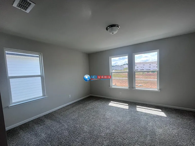 4738 Red Lion Pl — Photo 7