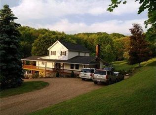 2539 Manor Dr, Ford City, PA 16226