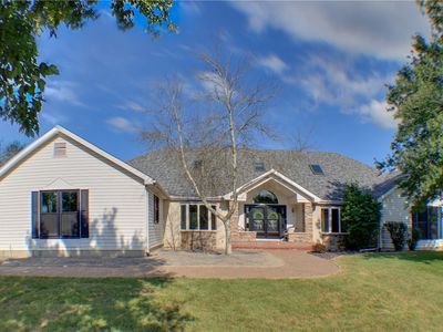 8194 Country Club Rd, Charleston, IL, 61920