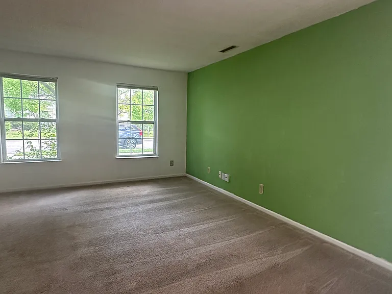 12850 Freedom Dr — Photo 4