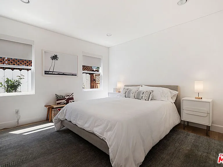 3640 Maplewood Ave — Photo 34