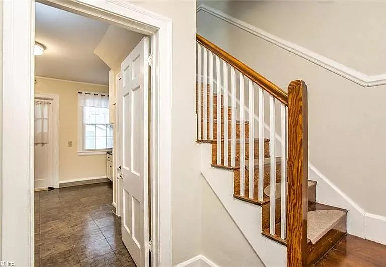 210 Piez Ave — Photo 2