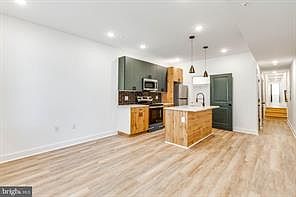 1st image of 2348 N Park Ave #3