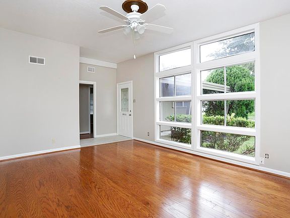 4th image of 8403 McAvoy Dr