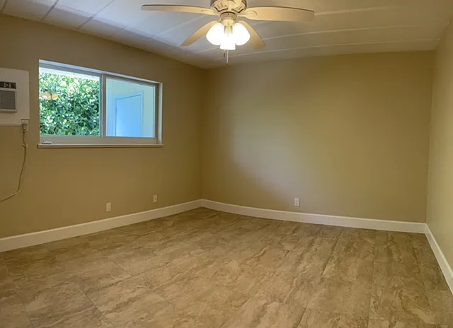 745 Hummingbird Way — Photo 13