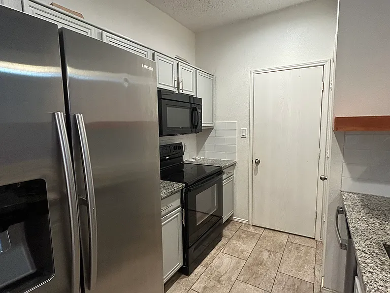 6404 Downeast Dr — Photo 3