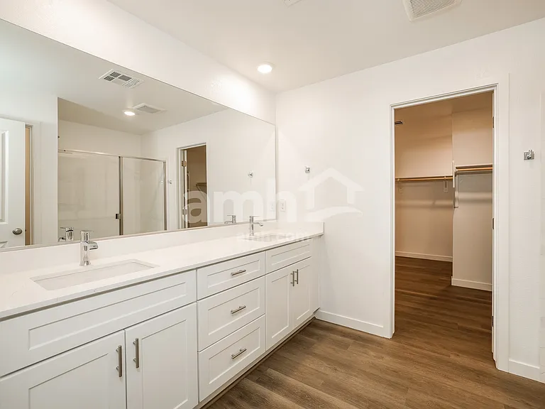 2328 Dolly Ave — Photo 11
