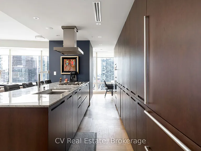 180 University Ave #3001 — Photo 5