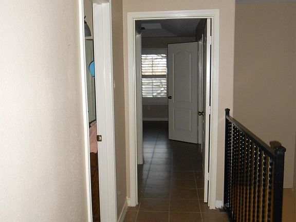 4th image of 2101 E Kearney St Unit 2