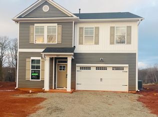 163 Hunter Ridge Dr, Boiling Springs, SC 29316