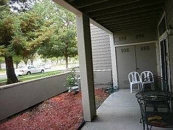 5th image of 1661 Parkview Green Cir