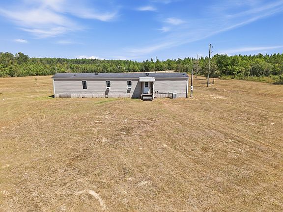 4th image of 828 Charles Libick Rd