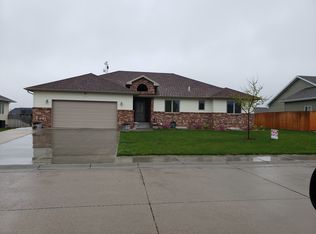 2435 Prairie St, Gering, NE 69341